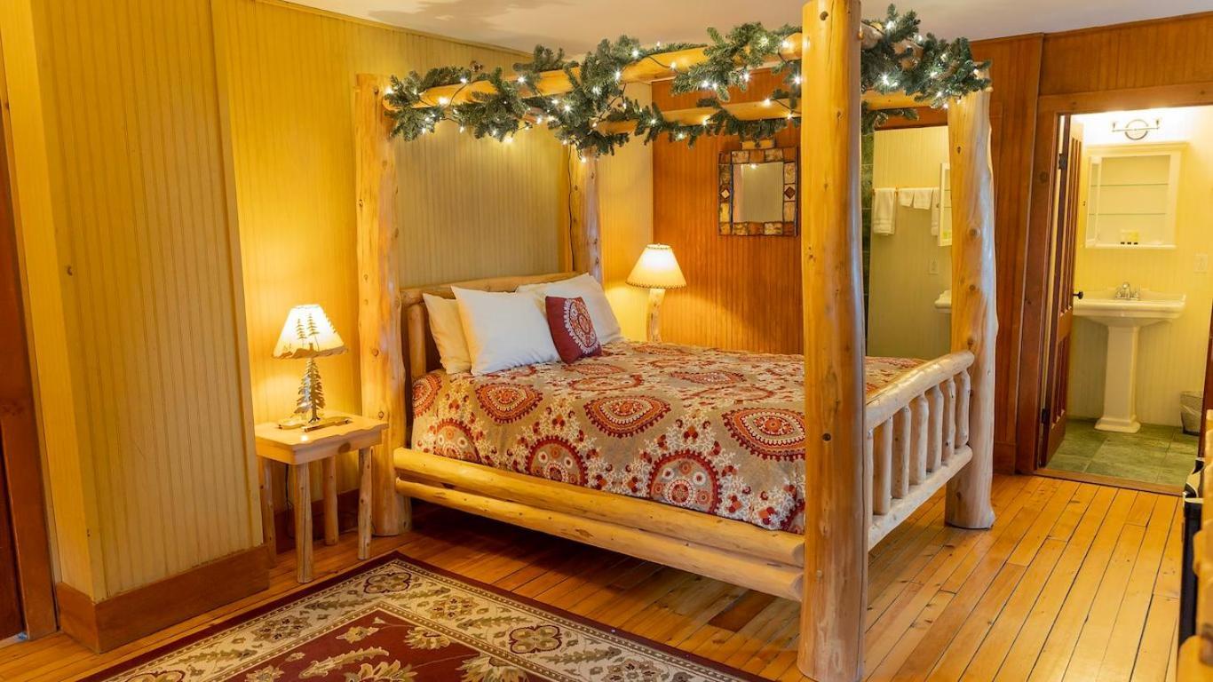 The Woods Inn Inlet エクステリア 写真